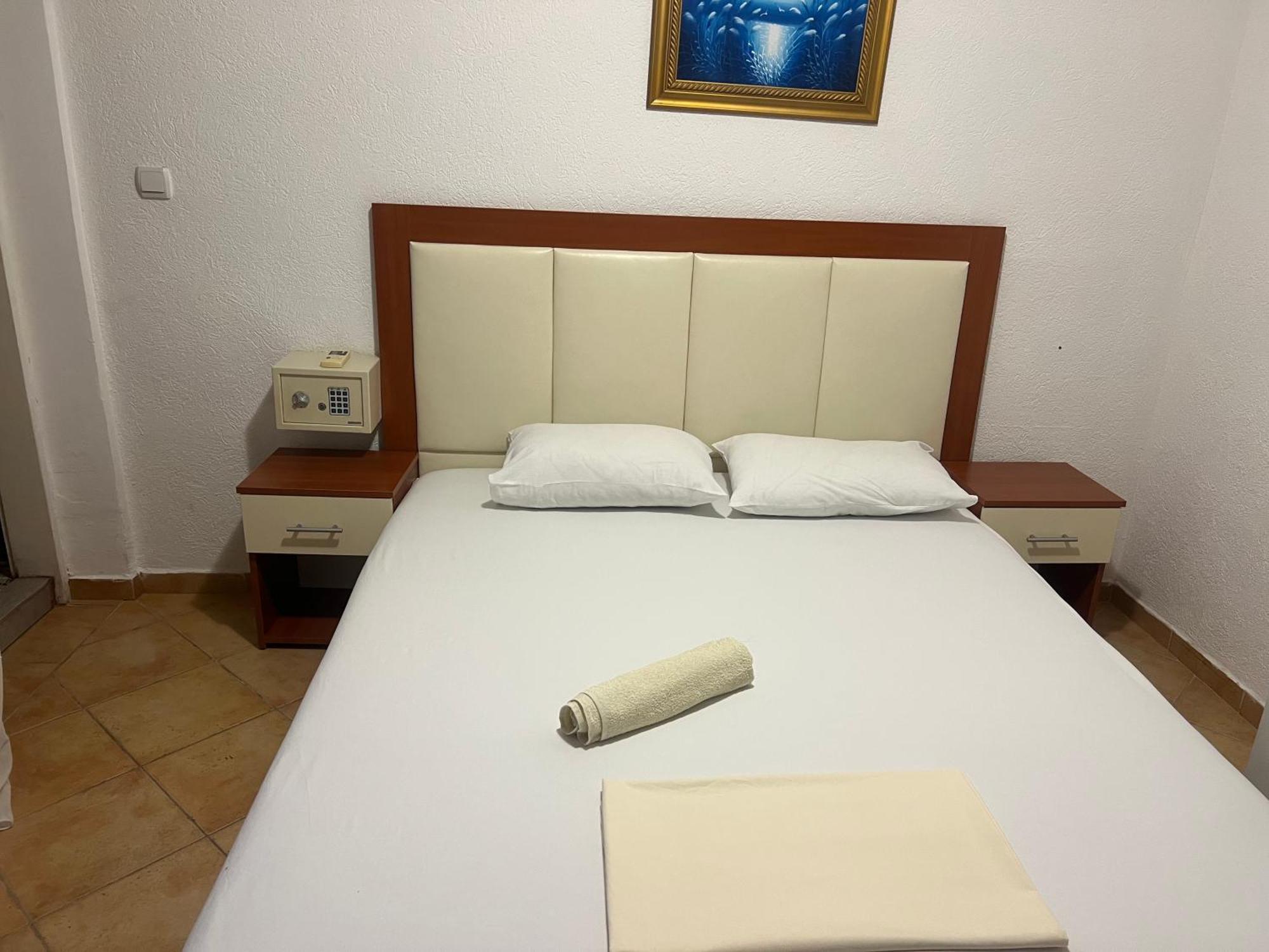 Rozana Appartamento Ulcinj