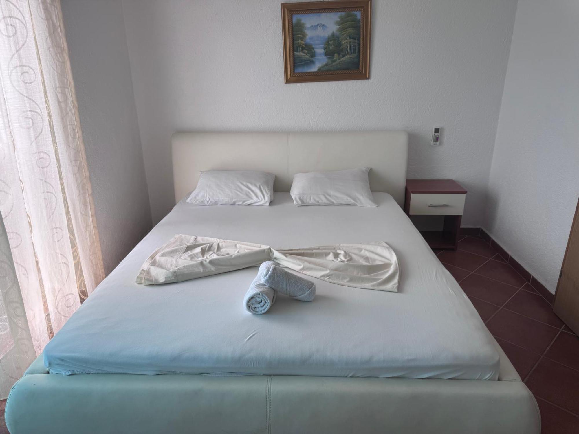 Rozana Apartment