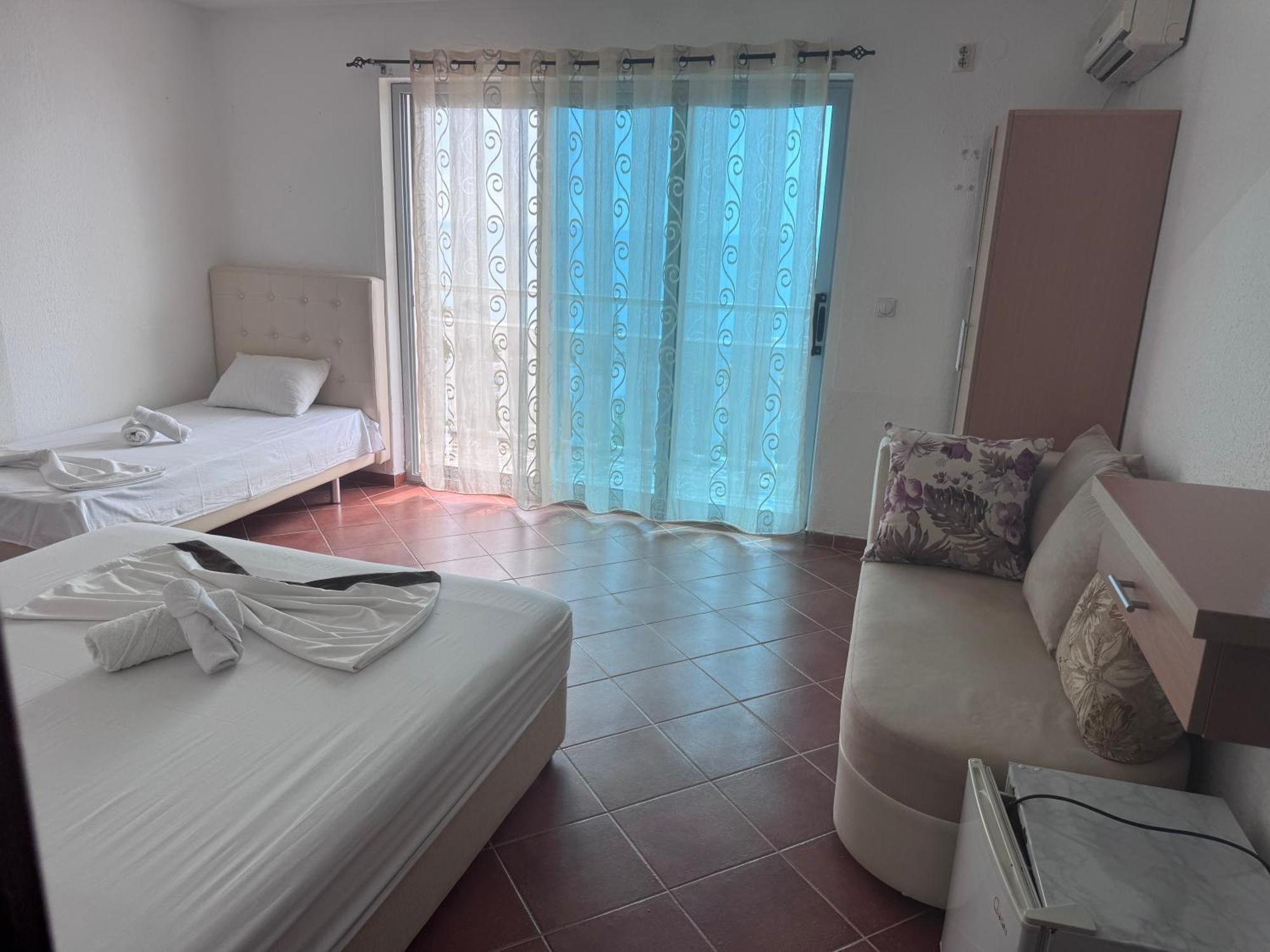 Rozana Apartment *
