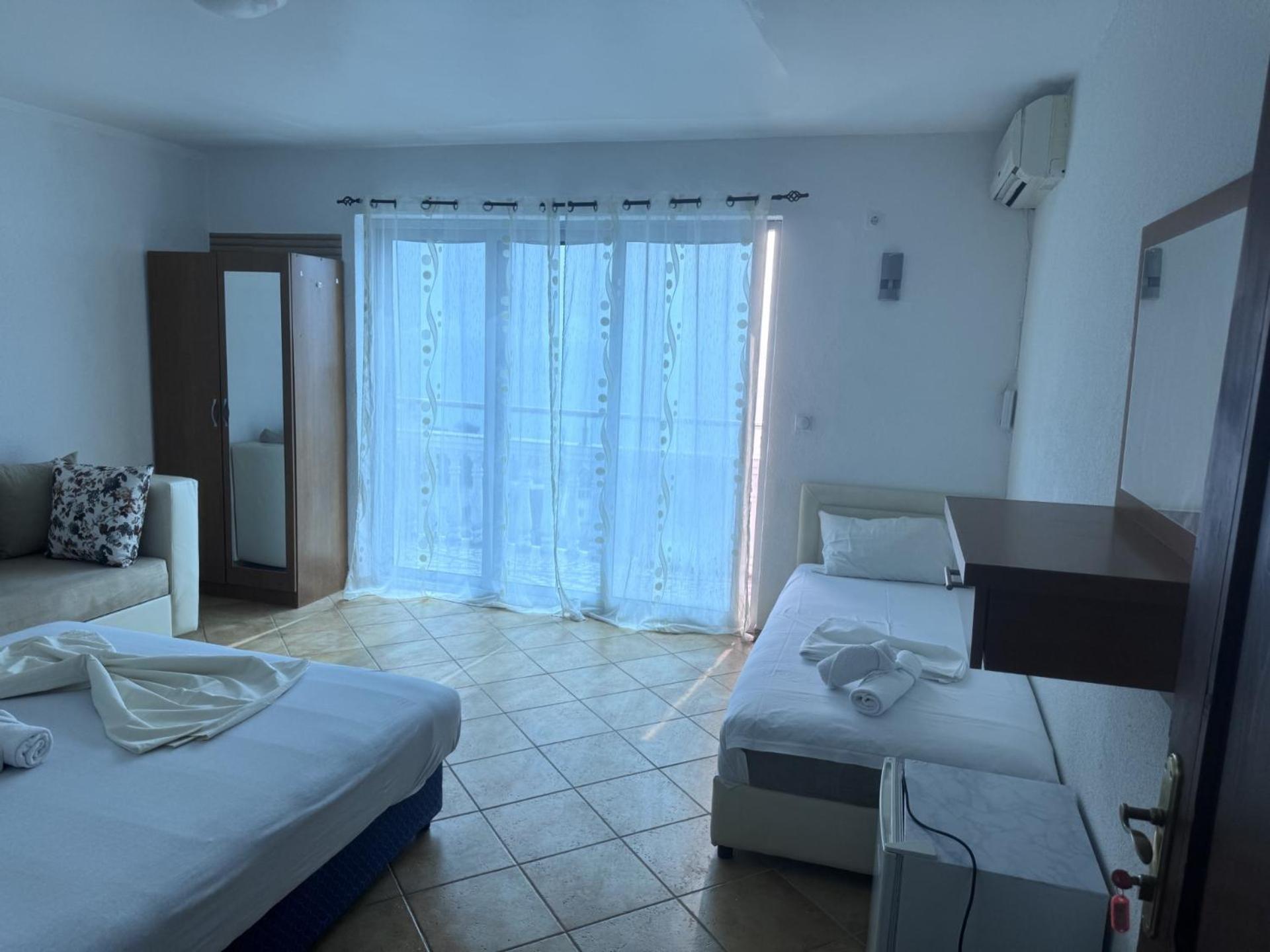 Rozana Apartment *